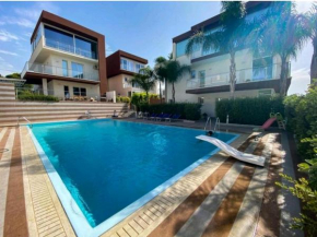 Villa con piscina